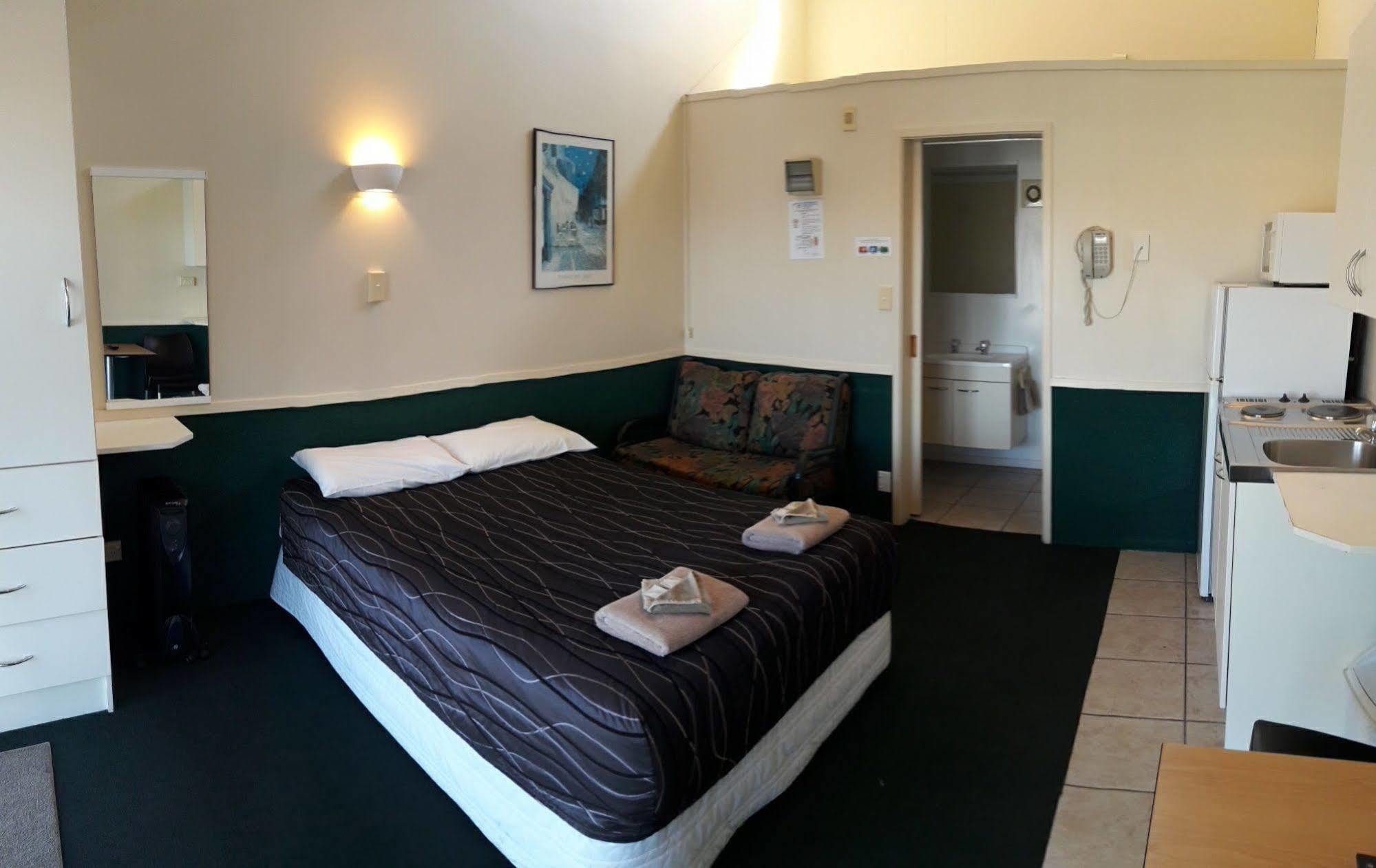 Auckland Northshore Motels & Holiday Park מראה חיצוני תמונה