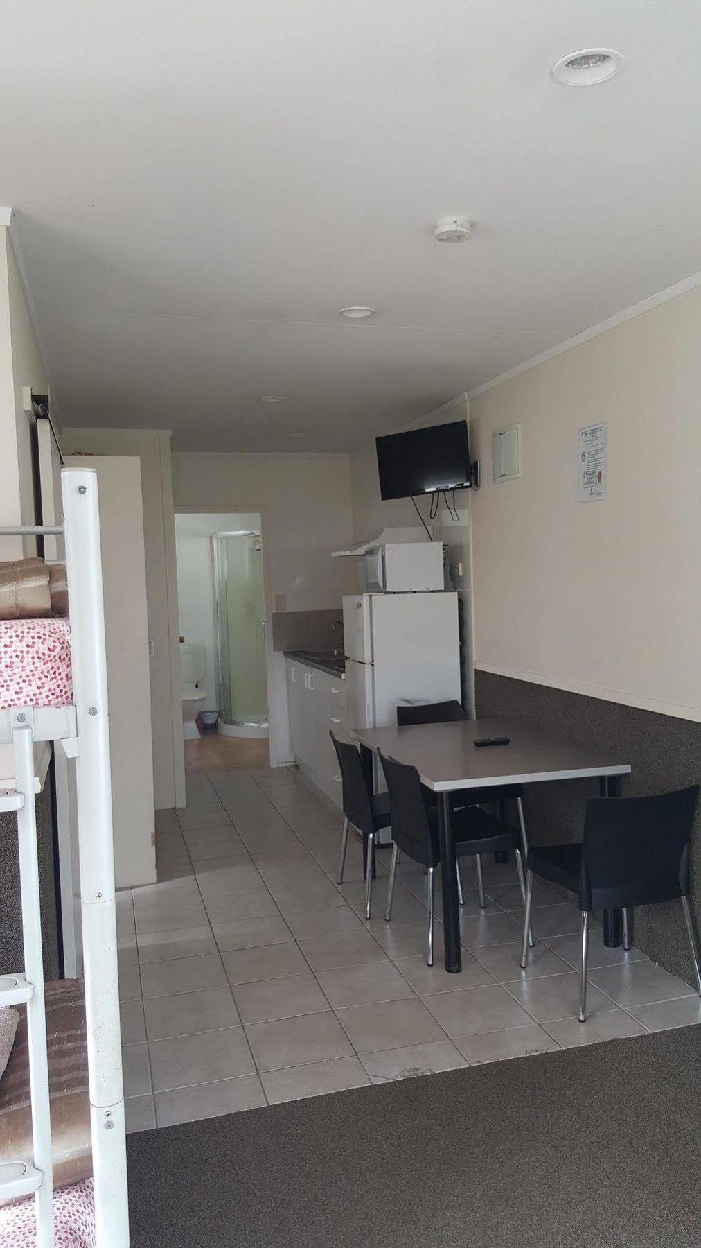 Auckland Northshore Motels & Holiday Park מראה חיצוני תמונה